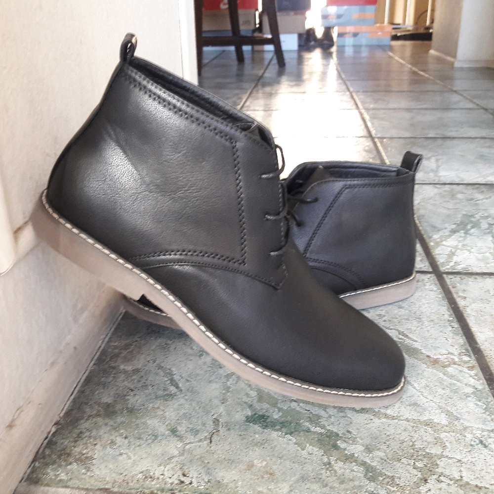 Royal boots